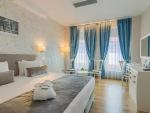 New Era Hotel Old Town Bucharest Parking with Fee Nearby