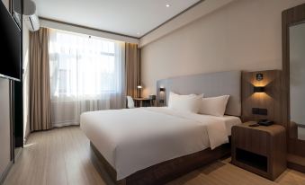 Hanting Hotel (Communication University of Beijing Subway Station)