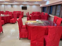 柏曼飯店（大冶青龍山公園釣魚島店） - 早餐