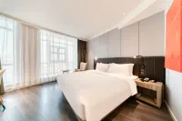 โรงแรม HanTing Premium (ศูนย์จตุรัสเทียนยี้ หนิงป่อ)