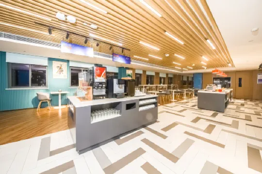 Holiday Inn Express CHANGSHA SOUTH RAILWAY STATION by IHG