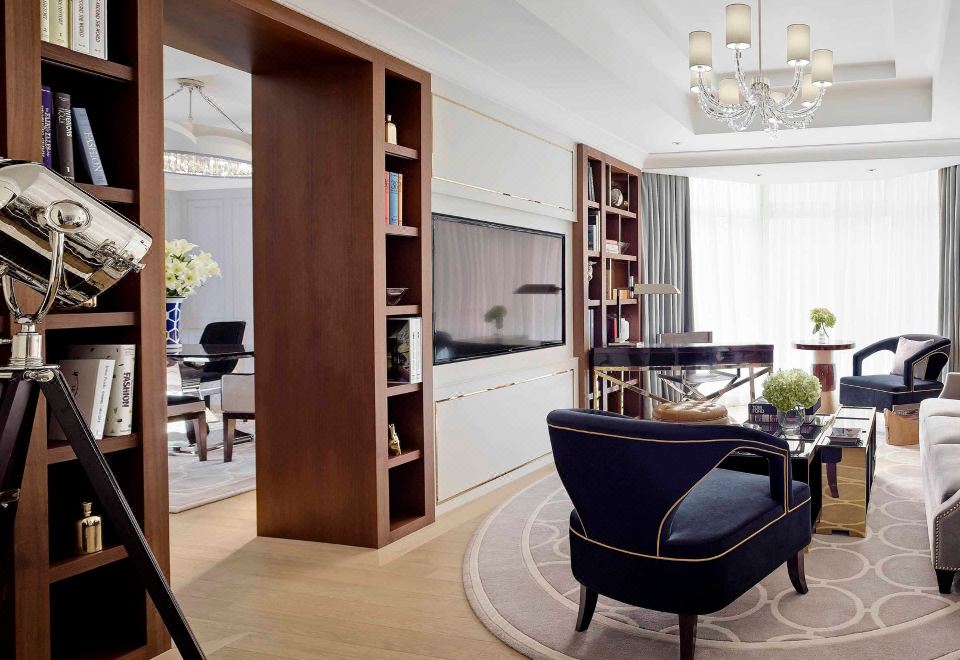 2. 더 랭함 홍콩..