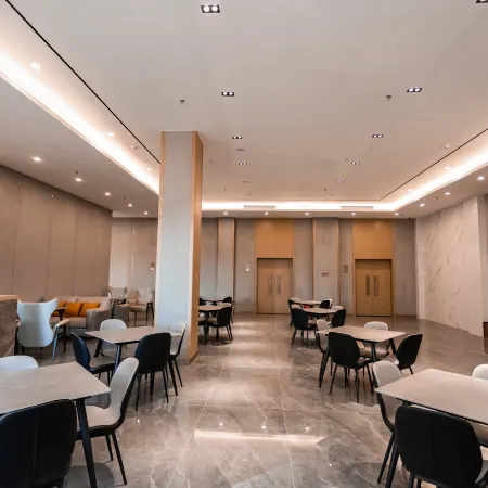 Hailong Yingze Hotel