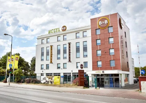 B&B HOTEL Warszawa-Okęcie Hotels in Warsaw