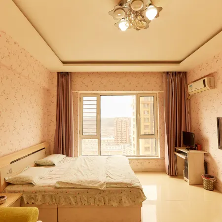 Fengcheng Yuzi Theme Apartment