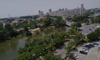 Urban Garden Hotel (Jinxiang Jinxin Yipin)