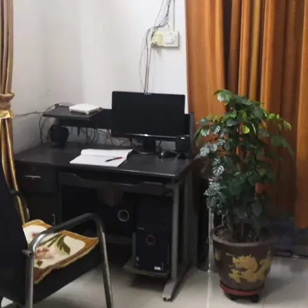 Anyi Restaurant Hostel