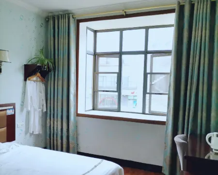 wufenghuiyuanbinguan Hotels in Wufeng