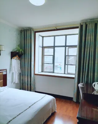 wufenghuiyuanbinguan Hotels in Wufeng