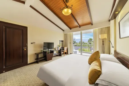 Guanfang Hotel Tengchong Отели в г. Тенчун