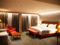 Mondial Hotel Hotels near TID Tower