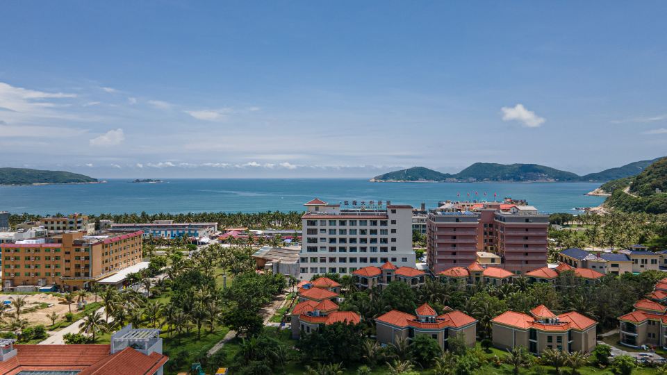 Galaxy Bay Resort