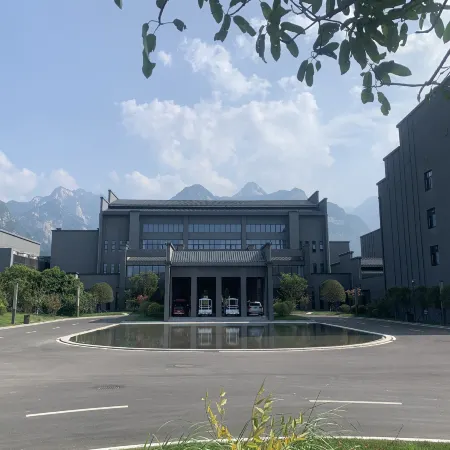 Shaanxi Dijian Nanshan (Huashan) Hot Spring Hotel