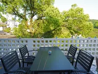 Hangzhou Zhuge Homestay (Xihu Scenic Area) Hotels near Hupao Spring