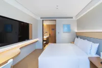 全季飯店（南京龍江新城市廣場灕江路店） 白雲亭文化藝術中心附近的飯店
