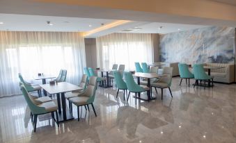 Tongyi Business Hotel