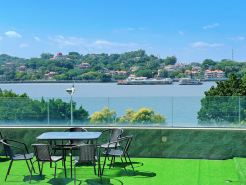 Xiamen Zhongshan Seaside Hotel (Zhongshan Road Ferry Terminal)