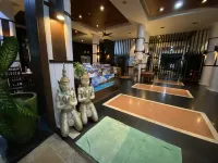 77 Patong Hotel & Spa Hoteles en Phuket