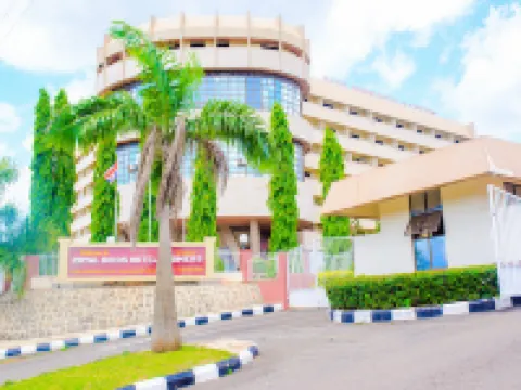 Royal Birds Hotel & Towers Hotéis em Akure