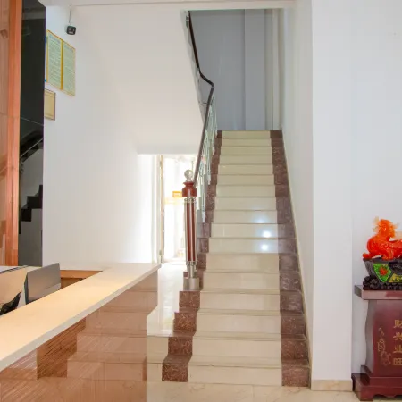Pengxu Business Hotel