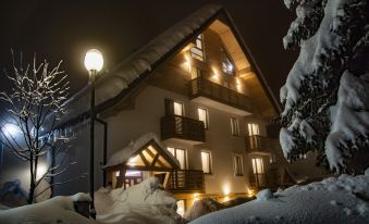 Casa di Pino EcoLodge Hotel