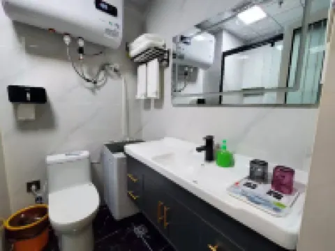 Huixuan Homestay (Mixc Shiguangli Store)