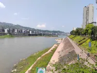 榮泉民宿（赤水市三十里河濱大道西路店）
