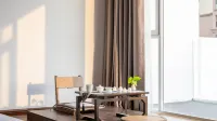 Floral Hotel· Xixia Qingye Hotel(Grape Beach Beach Branch)