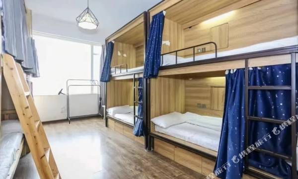 Kunming Dengweifenglai Homestay