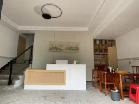 問山民宿 鄰近靈山風景名勝區的酒店