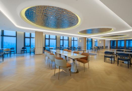 첸펑 호텔의 로비 또는 공용 공간 이미지