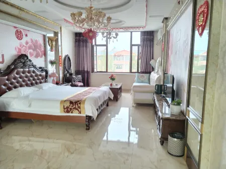 Helong Xinsi Road Business Hotel