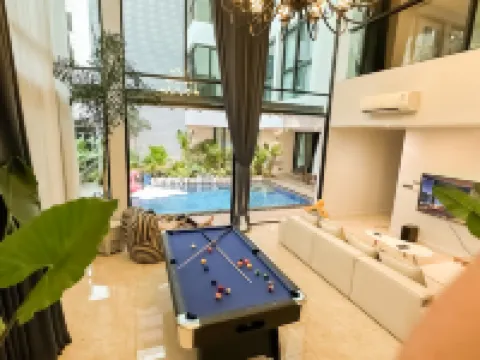 189/7bangkok 6 bedrooms private pool villa，1000square summer villa