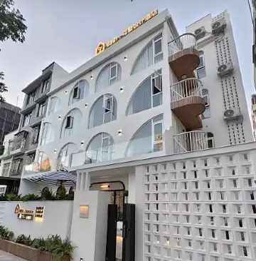 Beihai 8861 Flower Villa Design Hotel (Jintan Branch)