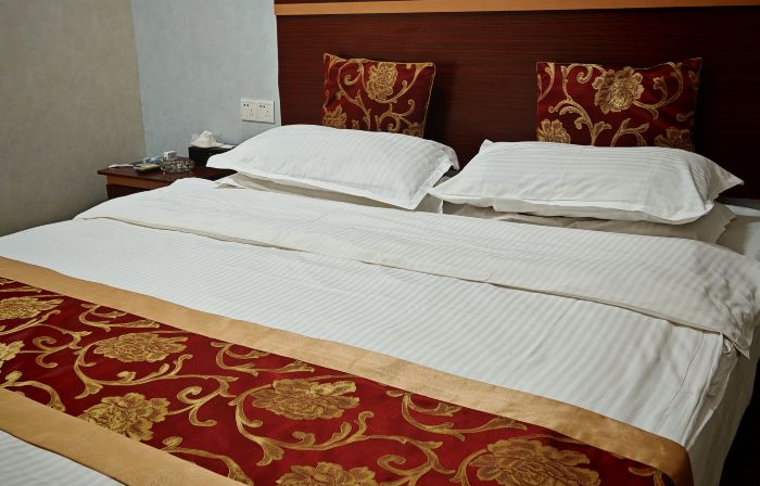 Zhangping Jinhailong Apartment