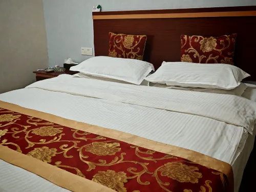 Zhangping Jinhailong Apartment