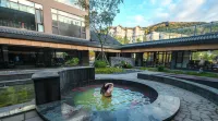 Baoxing Yunshang Xuxi Hot Spring Hotel - Thermen