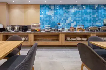 Homeinn Hotel (Rushan High-speed Railway South Station Qingshan Road)