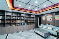 Ruifeng Xiangtai Hotel (Wanda Plaza)