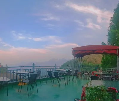 Wudang Mountain Dragon Hotel