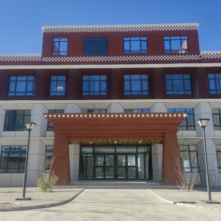 Tongjiang Lianzang Inn Hotels in Rutog