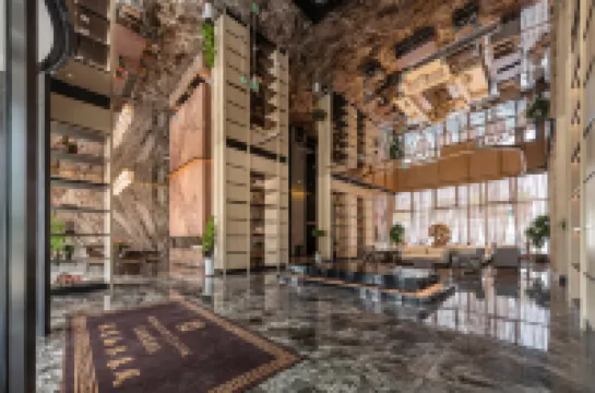 Meihao Ritz Hotel (Datong South Station Fangte Store)