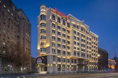 哈爾濱中央大街索菲亞教堂希爾頓歡朋酒店 鄰近哈爾濱極地公園·海洋館的酒店