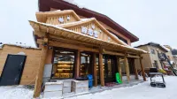 Bailianxue Homestay (China's Snow Town Scenic Area)