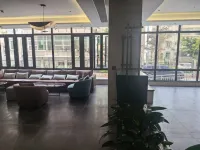 Zhuhai Delai Hotel (Lovers Middle Road Seaside Swimming Pool)