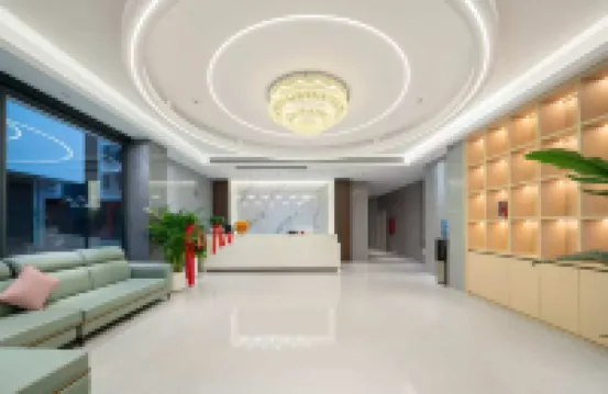 Nanbowan Hotel (Nandan Bus Terminal)