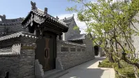 Fragrance Court Courtyard Homestay · Datong - balcony