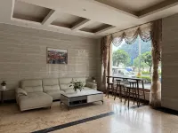 Qingyi Hotel - parkir
