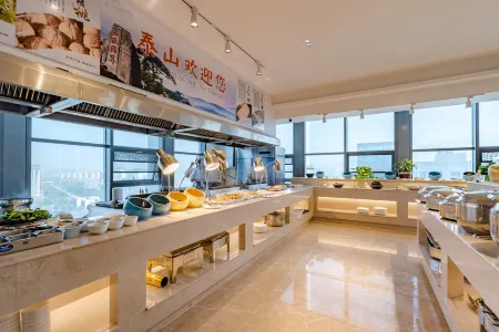 Tricolor Green Hotel(Tai'an High-speed Railway Station) Отели рядом с достопримечательностью «Taishan University Sports Science Department»