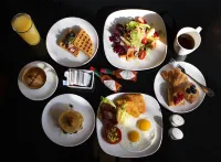 Renaissance Nanning Hotel - breakfast